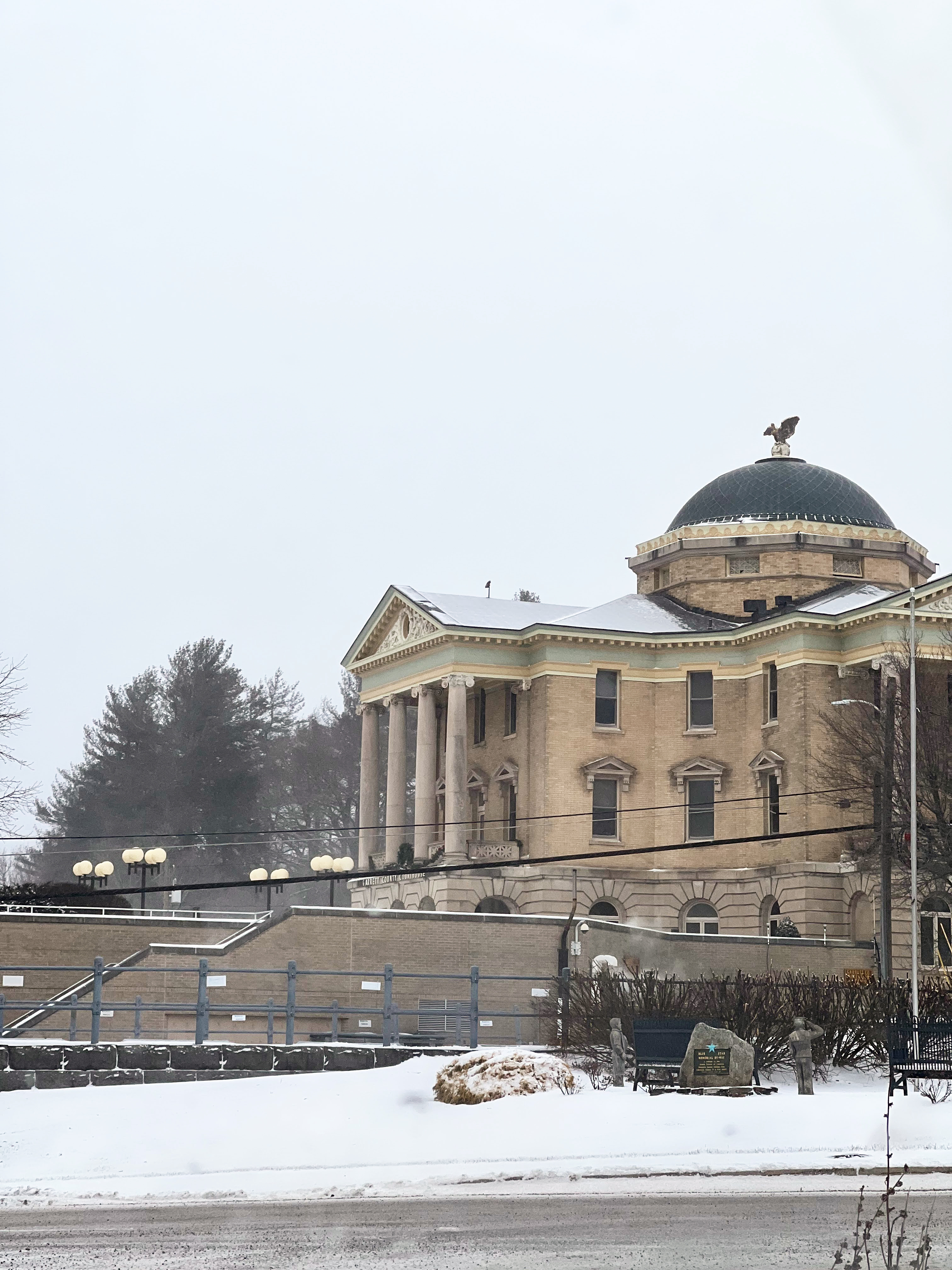 Winter Courthouse 