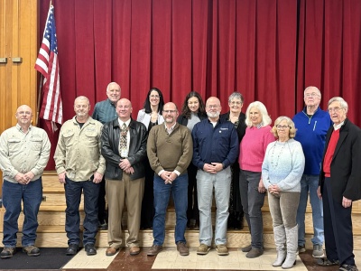 DCL Organizations Donate to Garrett Students